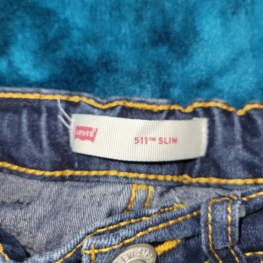 Jeans - Picture 2 of 6